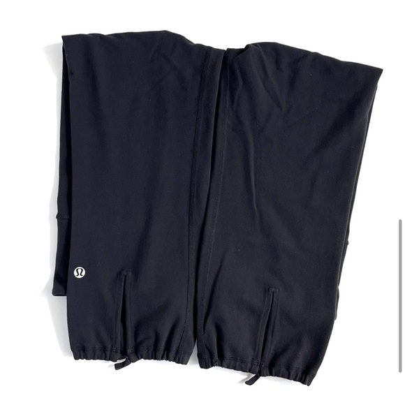 Lululemon Women’s Crop Yoga Pants with Split Drawcord Hem *Luon in Black (6) - Picture 9 of 10